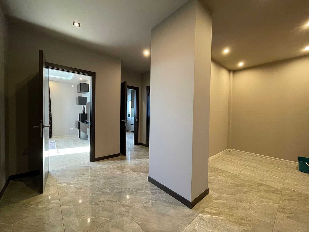 Оренда просторої 2-во кімнатної квартири в новобудові Львов - изображение 3