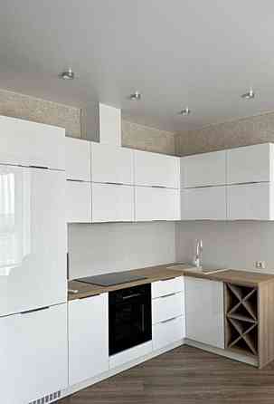 Оренда просторої 2 кімнатної квартири, ЖК Семицвіт, ближній центр Львов