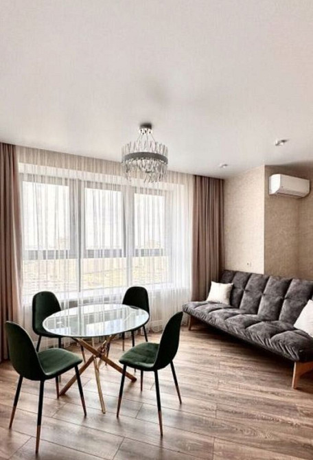 Оренда просторої 2 кімнатної квартири, ЖК Семицвіт, ближній центр Львов - изображение 1