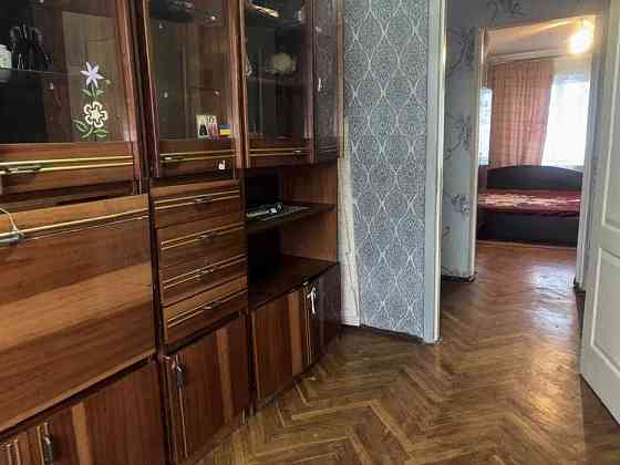 Здам двокімнатну квартиру на Воскресенці. Метро 15 хвилин. Киев