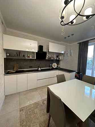 Бельетаж, ул. Белинского / Французский бульвар, просторная 2х к. Одесса