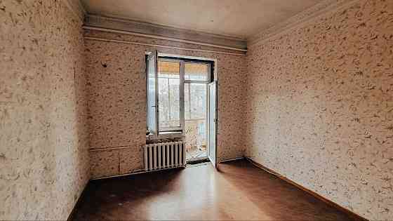 Продам Сталинку 3к на Ришельевской! 78м2, балкон, АГВ,  потолки 3,30 Одесса