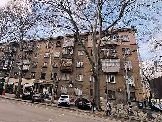 Продам Сталинку 3к на Ришельевской! 78м2, балкон, АГВ,  потолки 3,30 Одесса