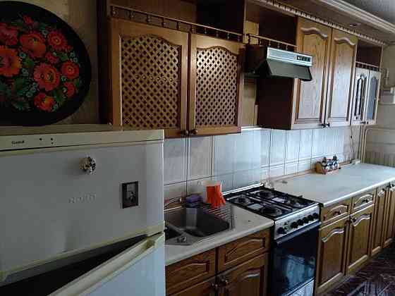 Продам 3-кімн. квартиру на Зигіна біля  ТРЦ "Київ Полтава