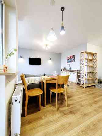 Оренда яскравої студії ЖК Лебединий Київ