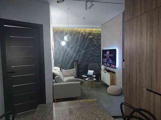 Аренда евродвушки с дизайнерским ремонтом Вишневе