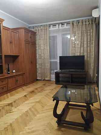 Здам 2 квартиру вул. В.Китаєвська метро " Либідська " Київ