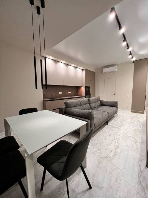 Аренда 2 комн квартиры ЖК Comfort City Рыбинский Дніпро - зображення 1