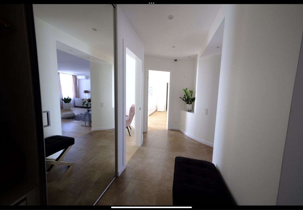 Чотирикімнатна квартира біля Маріінінського парку, 3 окремі спальні Киев - изображение 2