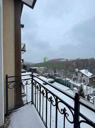 Продаж квартири повного поверху у цегляному малоквартирному будинку Львів