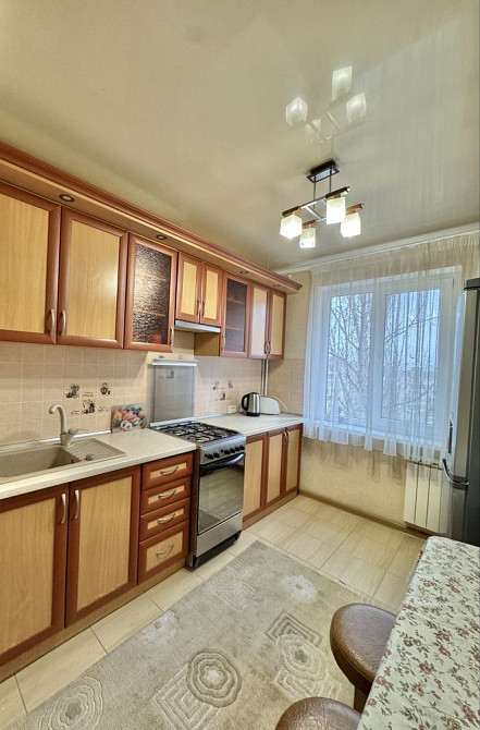 Продажа 3 комн на Восточном 1 Бульвар Европейский Кривой Рог - изображение 2