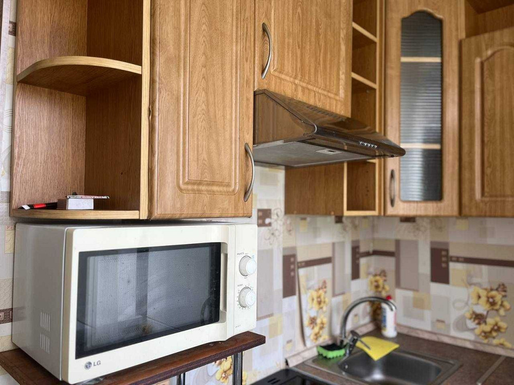 Сдам 2х комн кварт на Алексеевке  5/9 этаж Цена 4500+ку Харьков - изображение 1