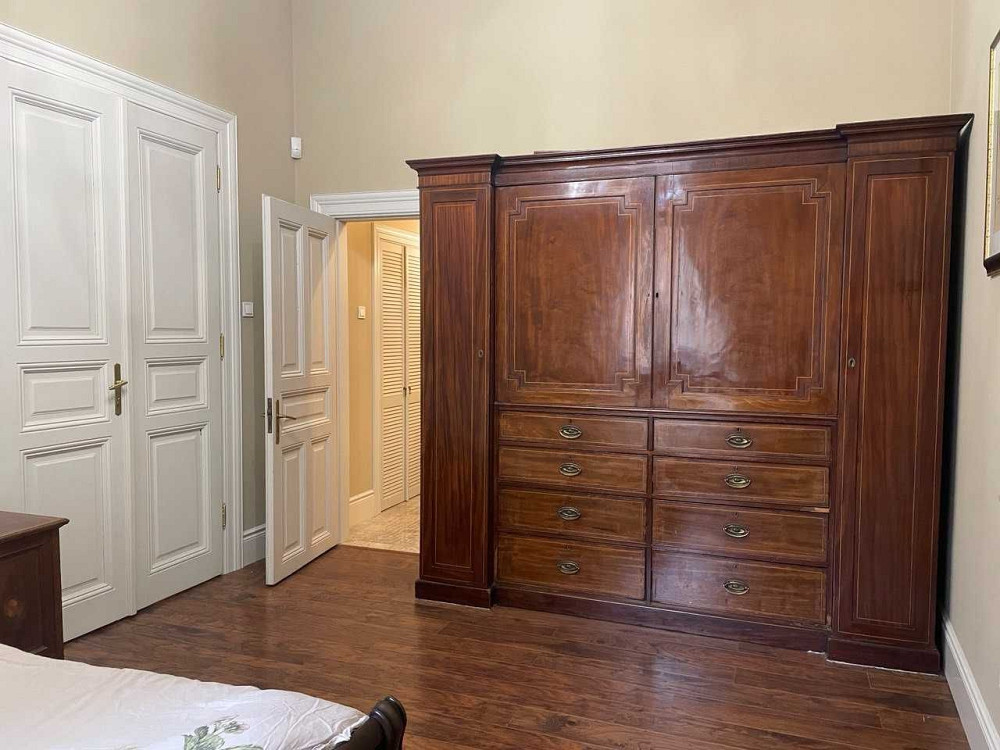 Унікальна квартира в центрі міста 2 спальні та кухня студія. Львів - зображення 6