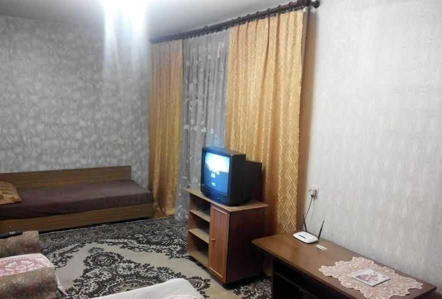 Затишна 1-кімнатна квартира з опаленням Ізюм Ізмаїл - зображення 1