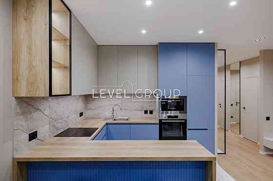 Продаж 3к квартира 95 м2, ЖК Respublika, вул. Родини Кістяківських Киев