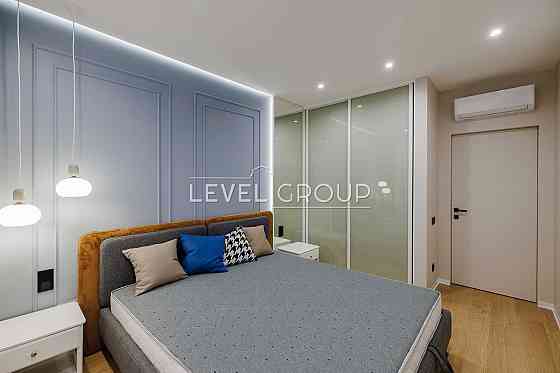 Продаж 3к квартира 95 м2, ЖК Respublika, вул. Родини Кістяківських Киев