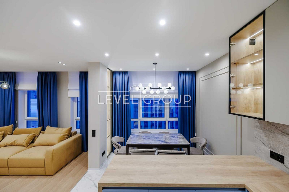 Продаж 3к квартира 95 м2, ЖК Respublika, вул. Родини Кістяківських Київ - зображення 1