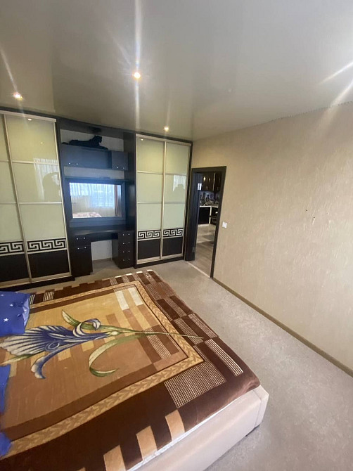 3 кімн квартира, р-н Любави Черкассы - изображение 1