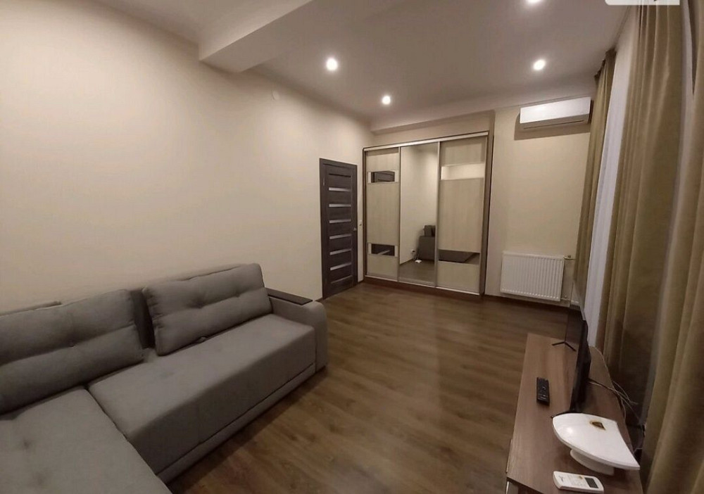 Оренда 1-кімн. ЖК Комфорт Сіті Ужгород - зображення 1