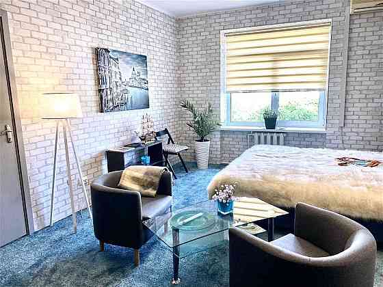 Оренда VIP квартири + кухня-студія З ДЖАКУЗІ Б. Хмельницького, Личаків Львів