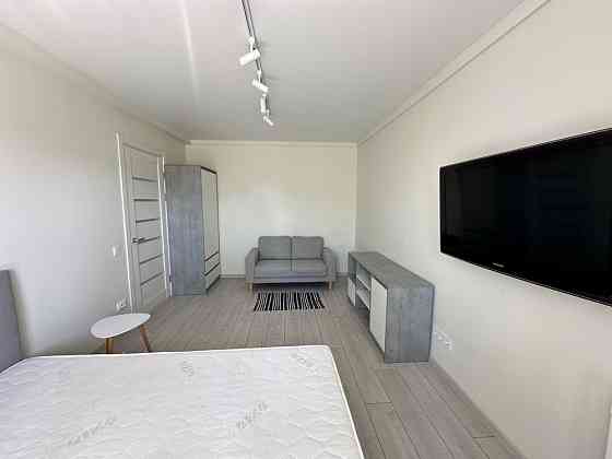 Оренда 1к квартири м. Оболонь 5хв Киев