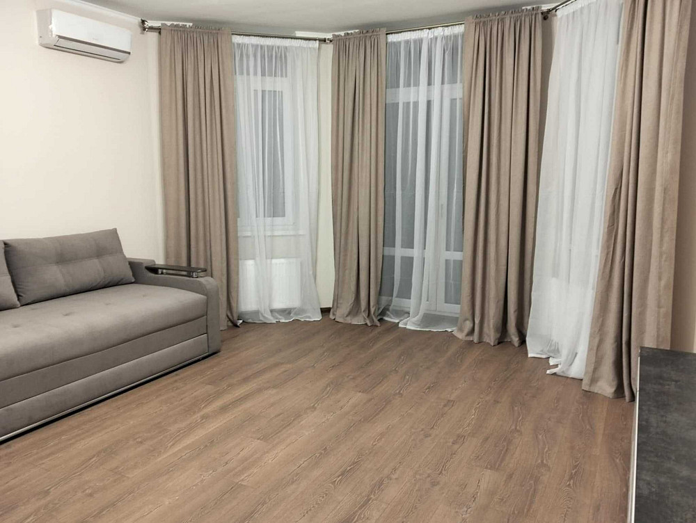 Довгострокова оренда квартири м. Київ, Райдужний масив Киев - изображение 1