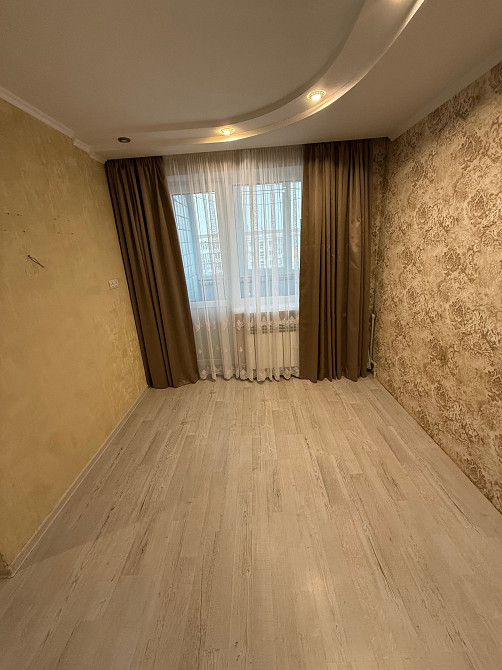 Продам трьох кімнатну квартиру Умань - изображение 1