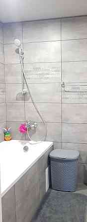 2 х к кв. Левый берег. С ремонтом. Риелторы не звоните. Дніпро