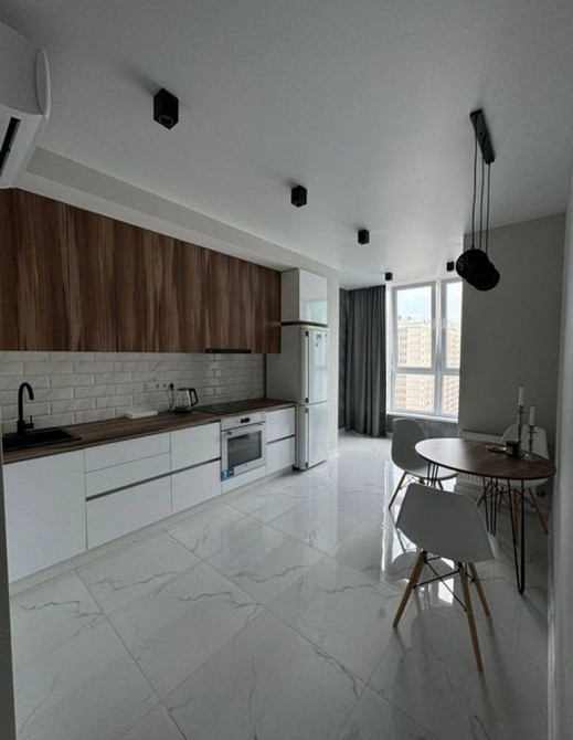 Сдам 1 комнатную в ЖК на Таирова Одеса - зображення 1