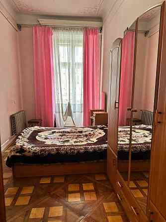 Оренда 3 кімнатної квартири по вул. Пекарська Львів