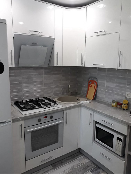 Продам 2-комнатную квартиру по Центральной улице Вільногірськ - зображення 1