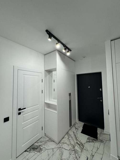 Manhattan City, Цирк, Політехнічна, Центр Киев - изображение 6