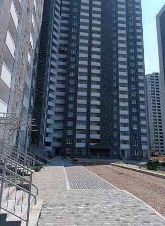 45м2 з ремонтом ЄОСЕЛЯ  Навігатор Коноплянська метро 10хв Мінська Київ