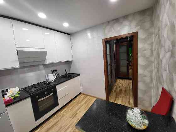 Сдам 2 к квартиру, р-н левого. Кам`янське (Запорізька обл.)