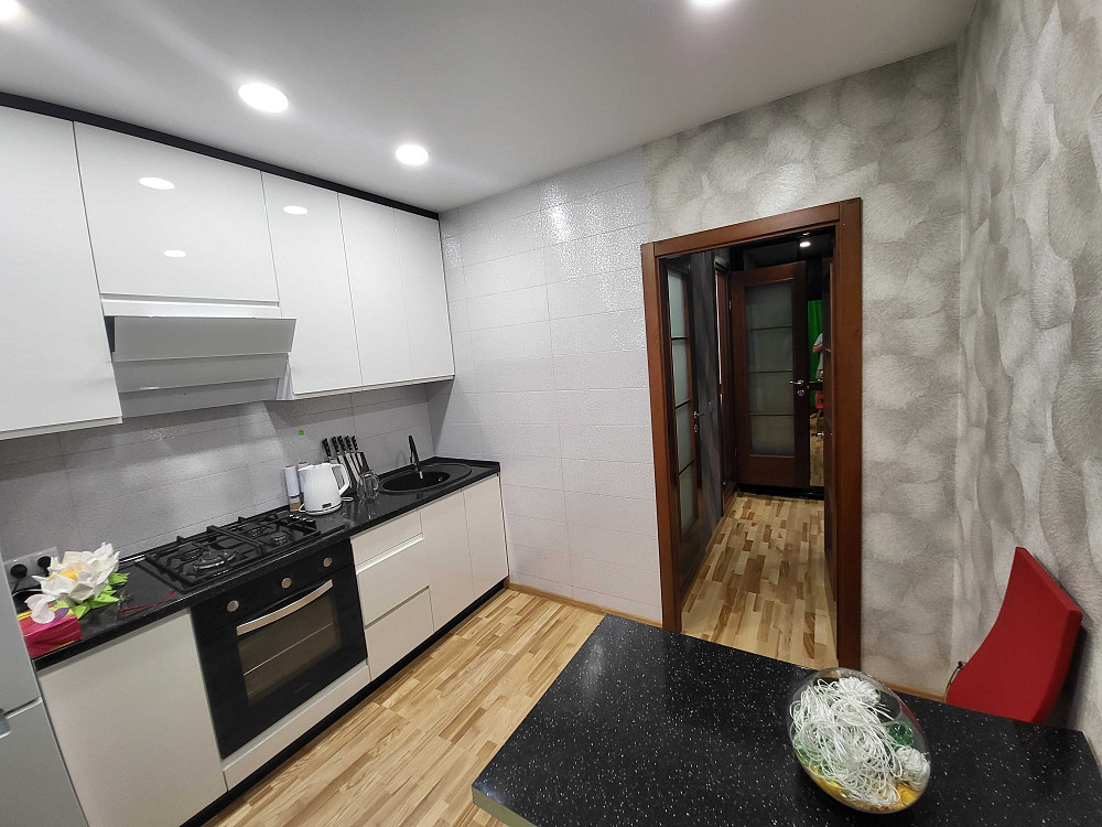 Сдам 2 к квартиру, р-н левого. Кам`янське (Запорізька обл.) - зображення 2