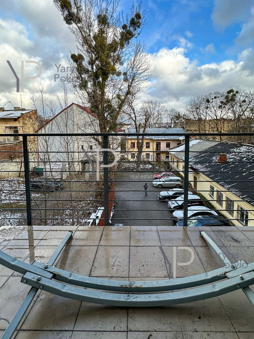 Продаж 2к квартири вул. Гайдамацька Львів - зображення 4