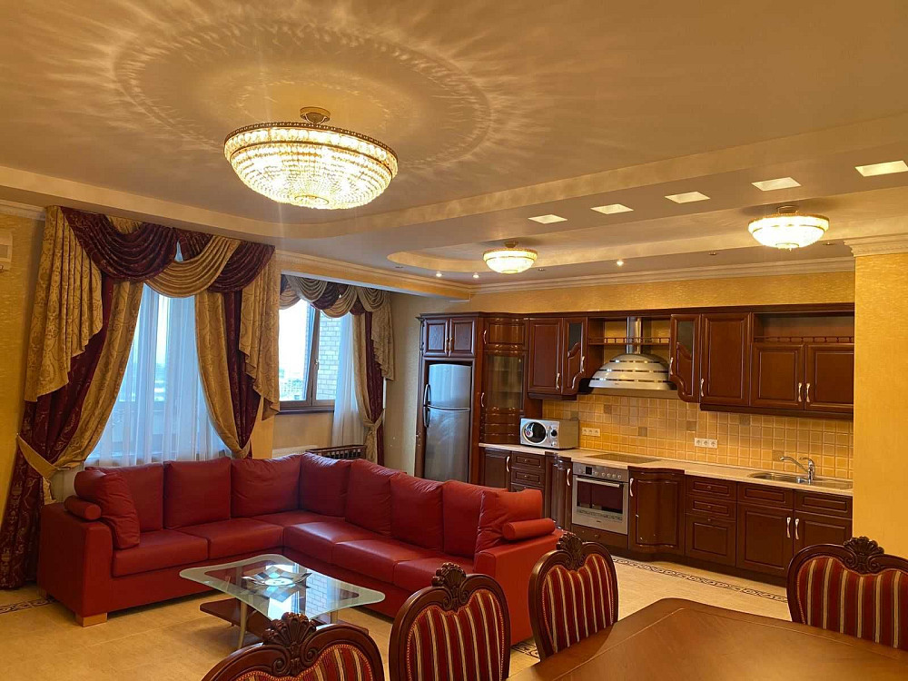 Центр, як нова 4-кімнатна, 180 кв.м, Коновальця 36-Б, метро Печерськ Киев - изображение 1