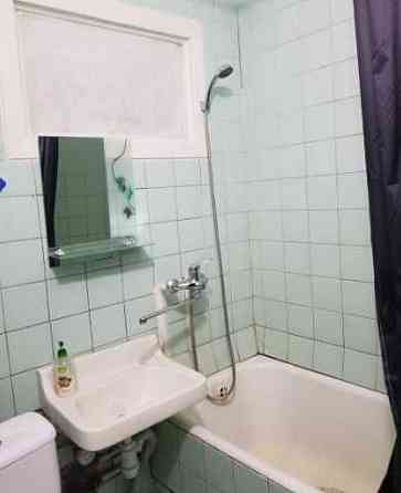 1 кімнатна на Братиславській, 14 метро Чернігівська Київ