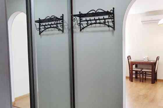 Оренда 1к метро Лівобережна, жк Русанівська Гавань поруч Київ