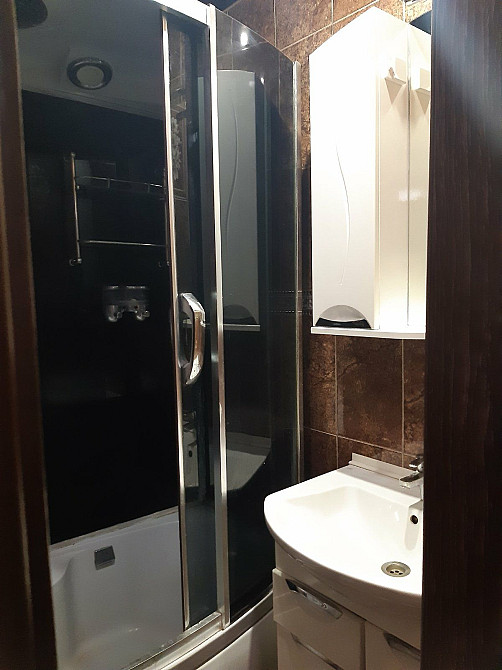 ХОЗЯИН! 2Х комнатная Центр!Муравейник! Кривой Рог - изображение 3