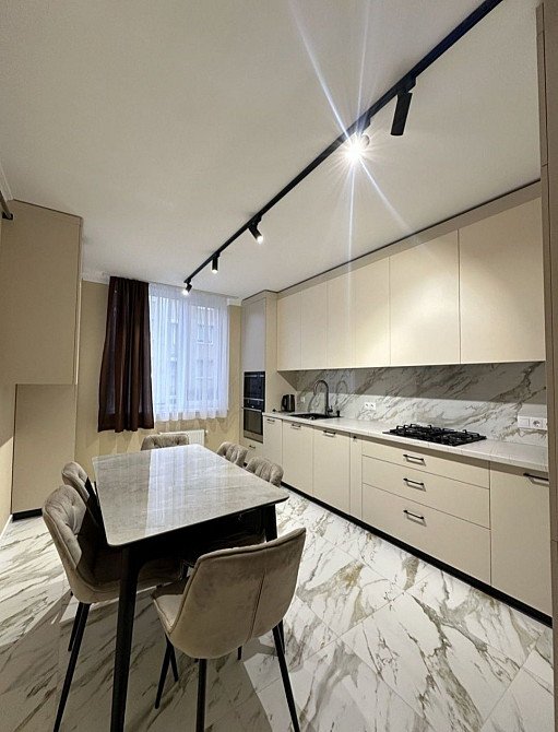 Оренда 2-кімн. новобудови Ужгород - зображення 8