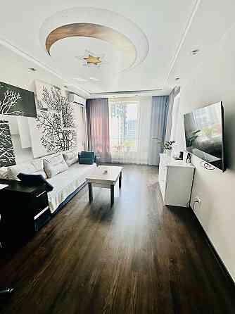 Продаж 2 х кімн. квартири метро Славутич. Київ