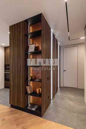 Продаж 3к квартира 80м2, ЖК Французький квартал 2,вул. Джона Маккейна Київ