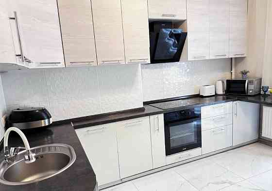 Реальна, велика 3 кімнатна кв. з стильним ремонтом, пл. 61м.кв.Без ком Ірпінь