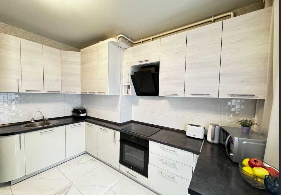 Реальна, велика 3 кімнатна кв. з стильним ремонтом, пл. 61м.кв.Без ком Ірпінь - зображення 2