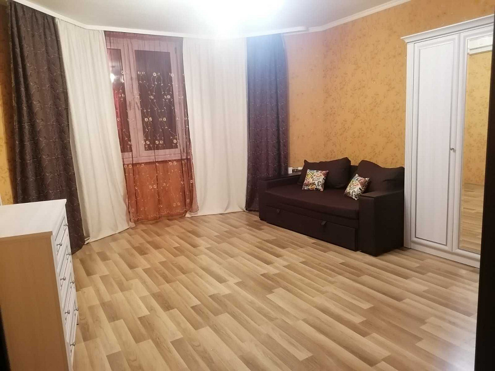 Здам 2-кімнатну квартиру на Гмирі 8б. Вільна. Від власника. Генератор. Киев - изображение 1