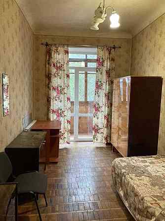 Сдам 3комн. квартиру в сталинке.  Метро  Заводская. Харьков