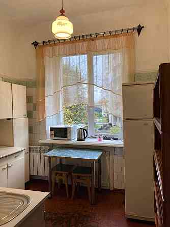 Сдам 3комн. квартиру в сталинке.  Метро  Заводская. Харьков