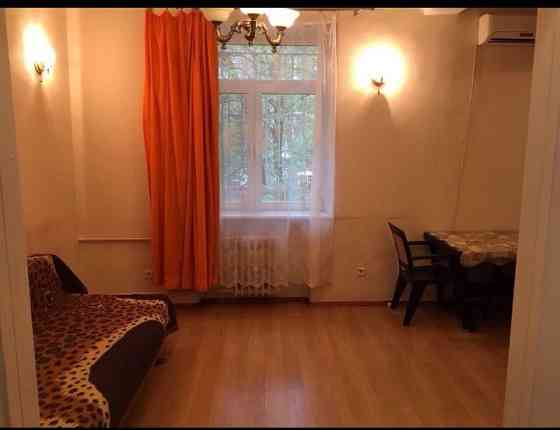 Сдам 2-х комнатую квартиру от хозяина.Сталинка проспект Гагарина. Одеса
