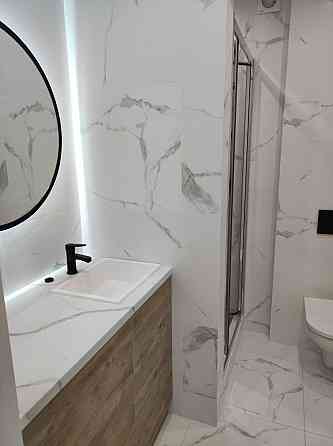 Дешево, 2кімнатна з ремонтом, техніка, Центр, поруч готелю Надія Ивано-Франковск